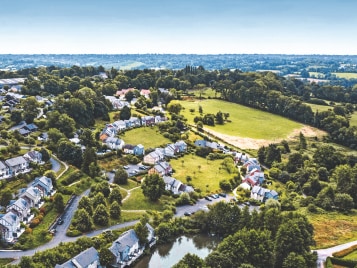 Village Normandy Garden